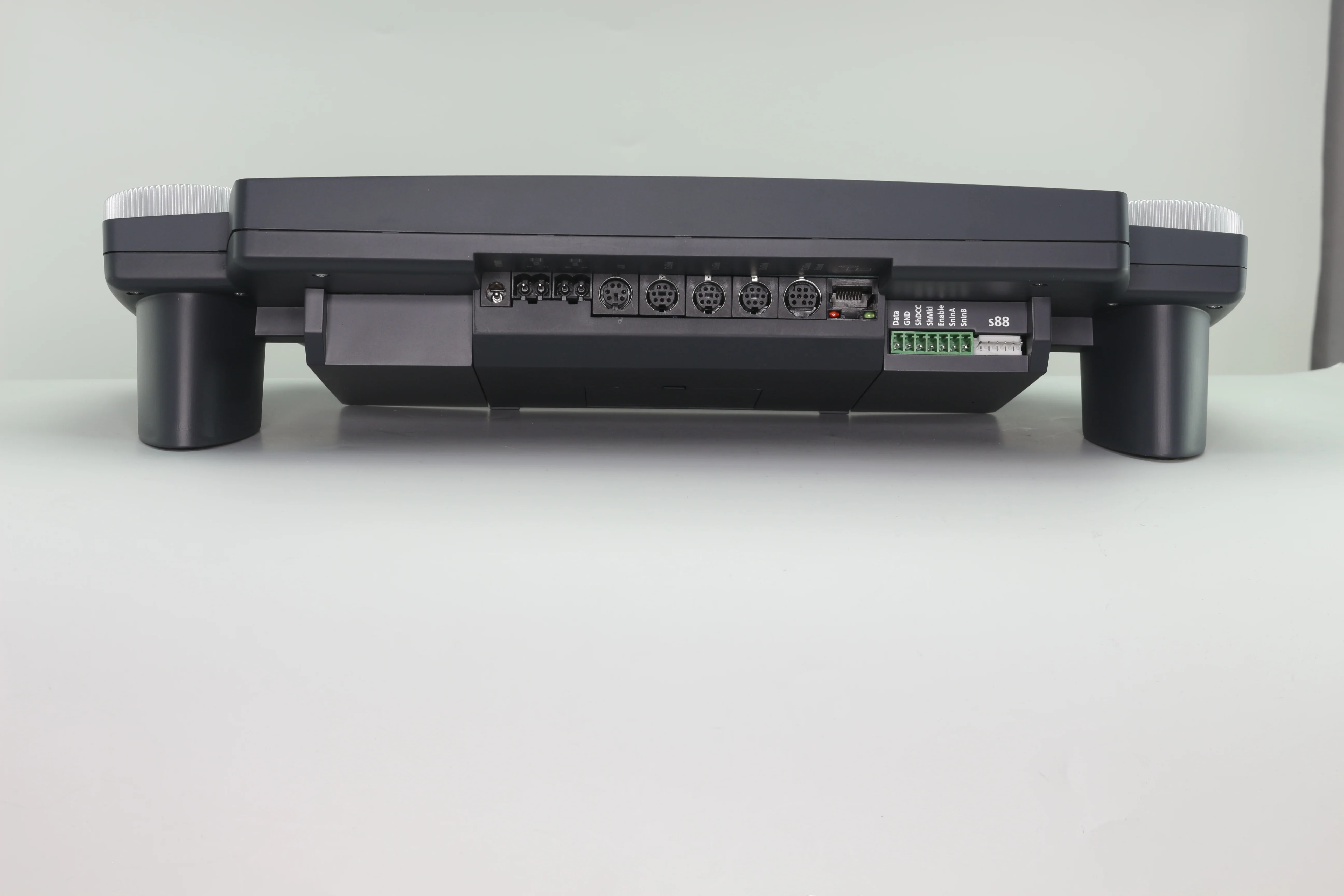 ESU 50220 ECoS Command Station (6A) - Image 6